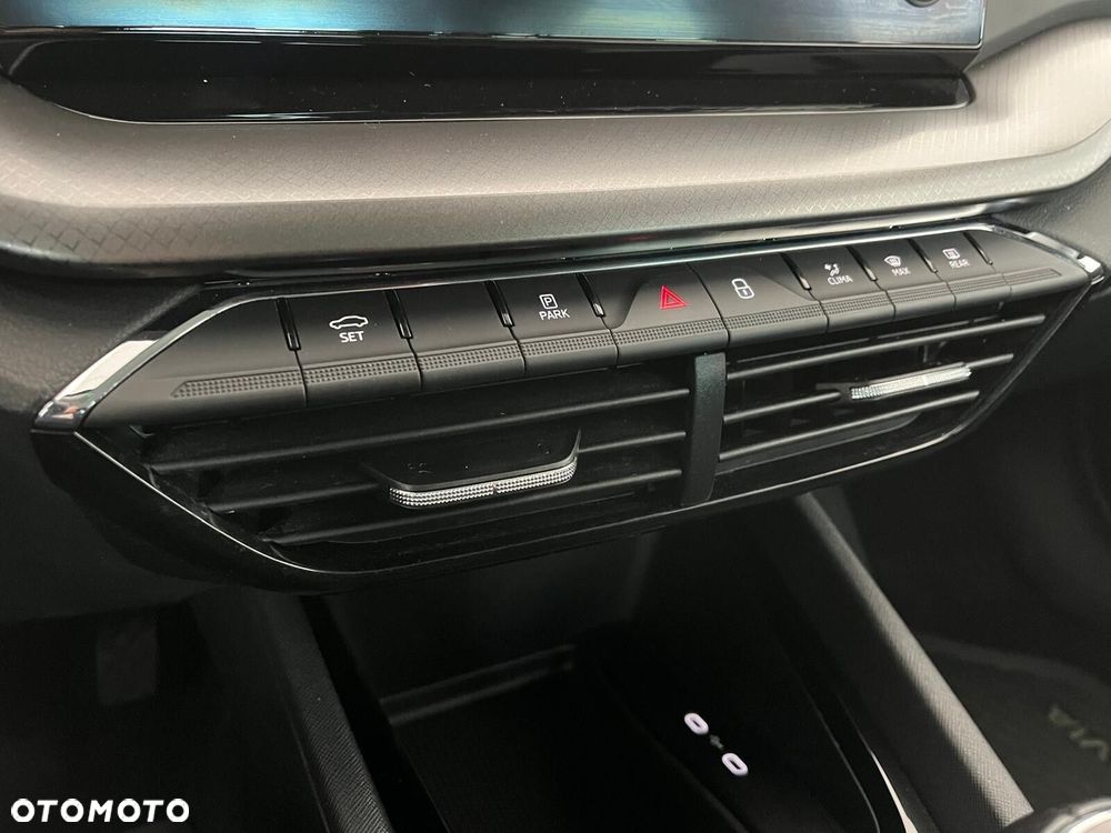 Skoda Octavia 1.5 TSI ACT Ambition - 32