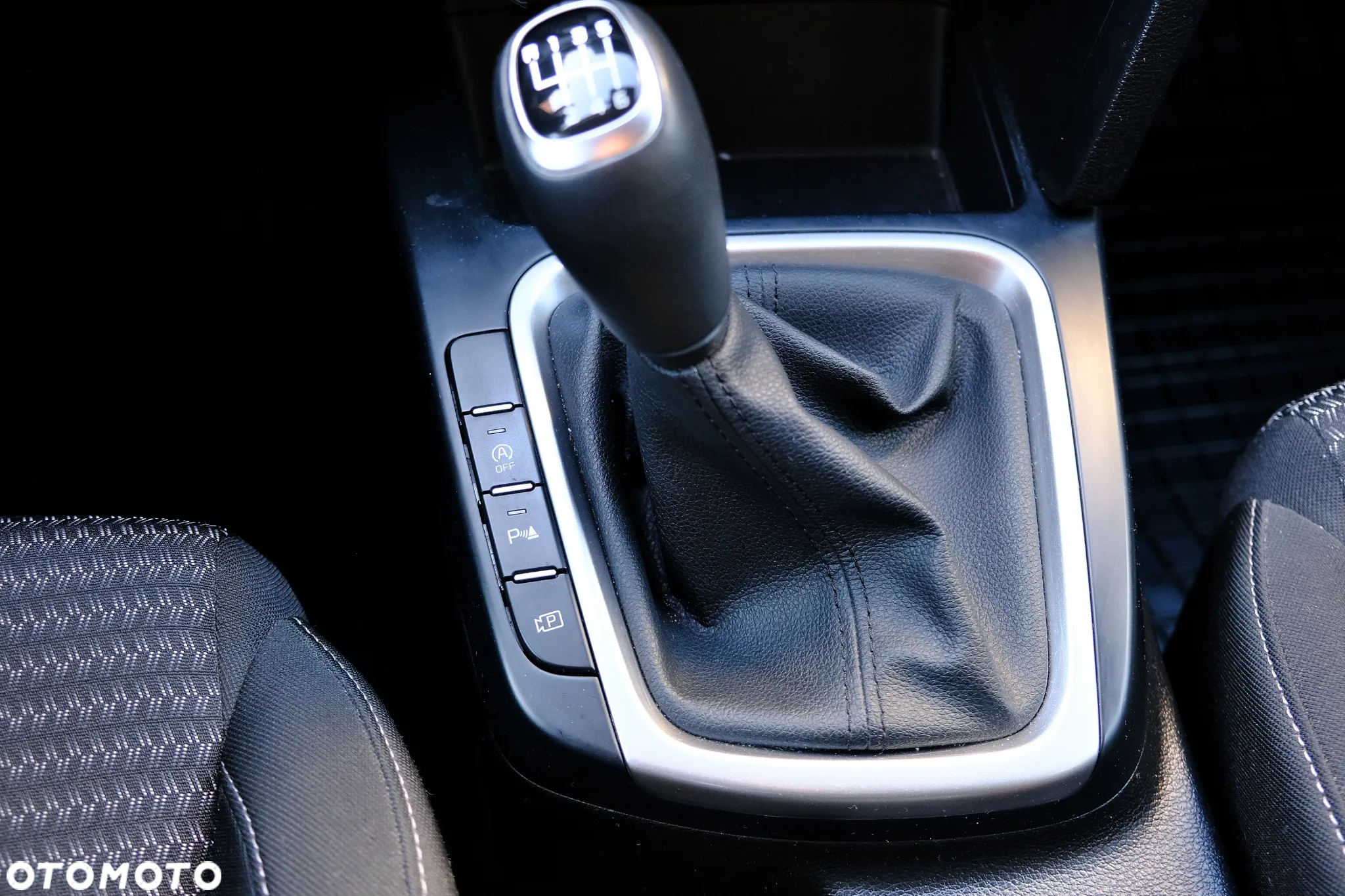 Kia Ceed 1.5 T-GDI M - 18