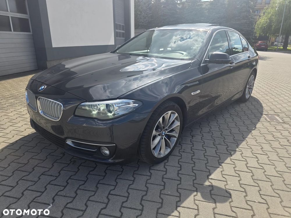 BMW Seria 5 525d xDrive Modern Line - 1