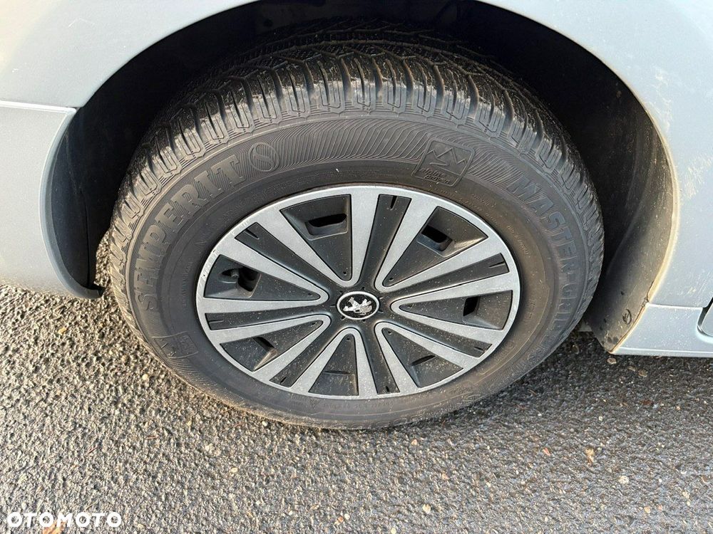 Peugeot Partner - 10