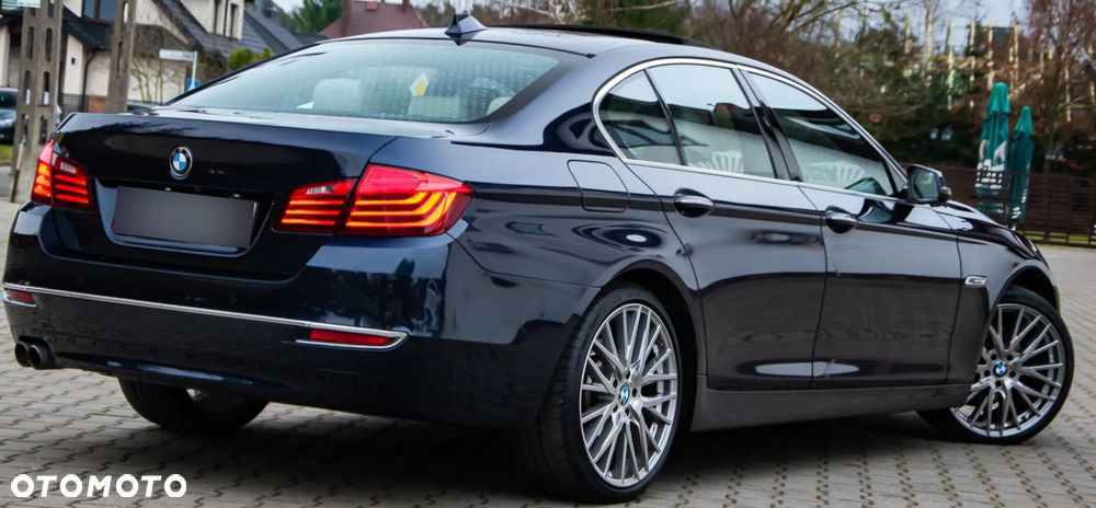 BMW Seria 5 520d Luxury Line - 14