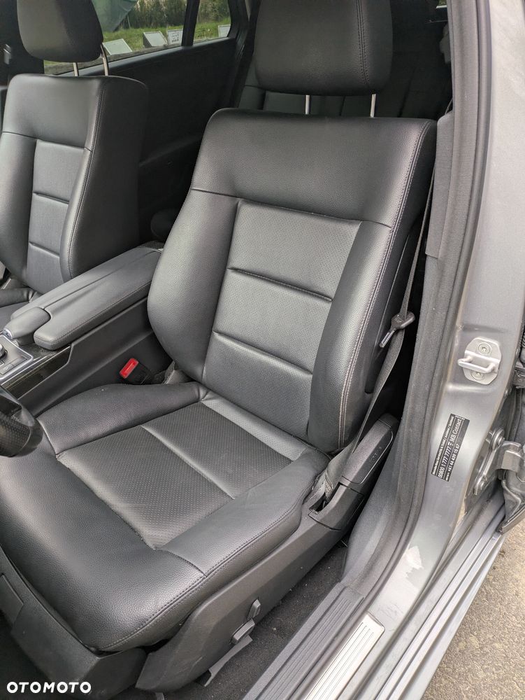 Mercedes-Benz Klasa E 250 CDI 4Matic 7G-TRONIC Avantgarde - 18