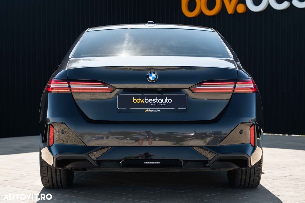 BMW Seria 5 520d xDrive AT MHEV - 11