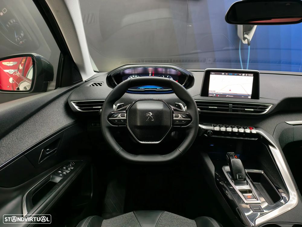Peugeot 3008 1.6 BlueHDi Allure EAT6 J18 - 25