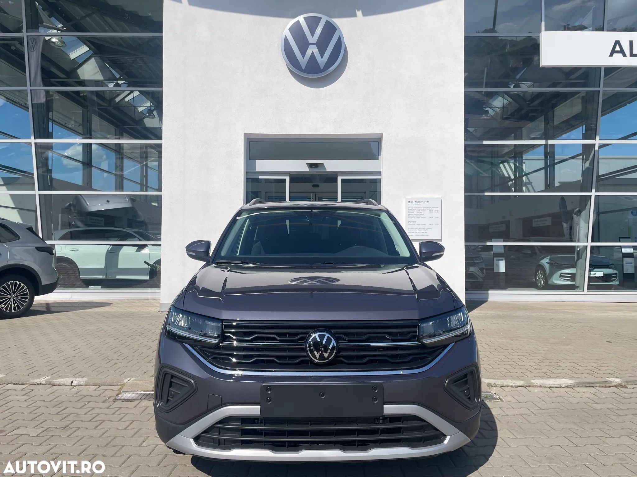 Volkswagen T-Cross 1.5 TSI DSG Life - 1