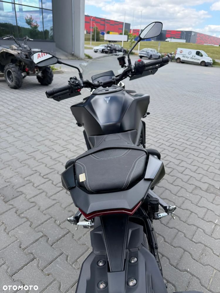 Yamaha MT - 5