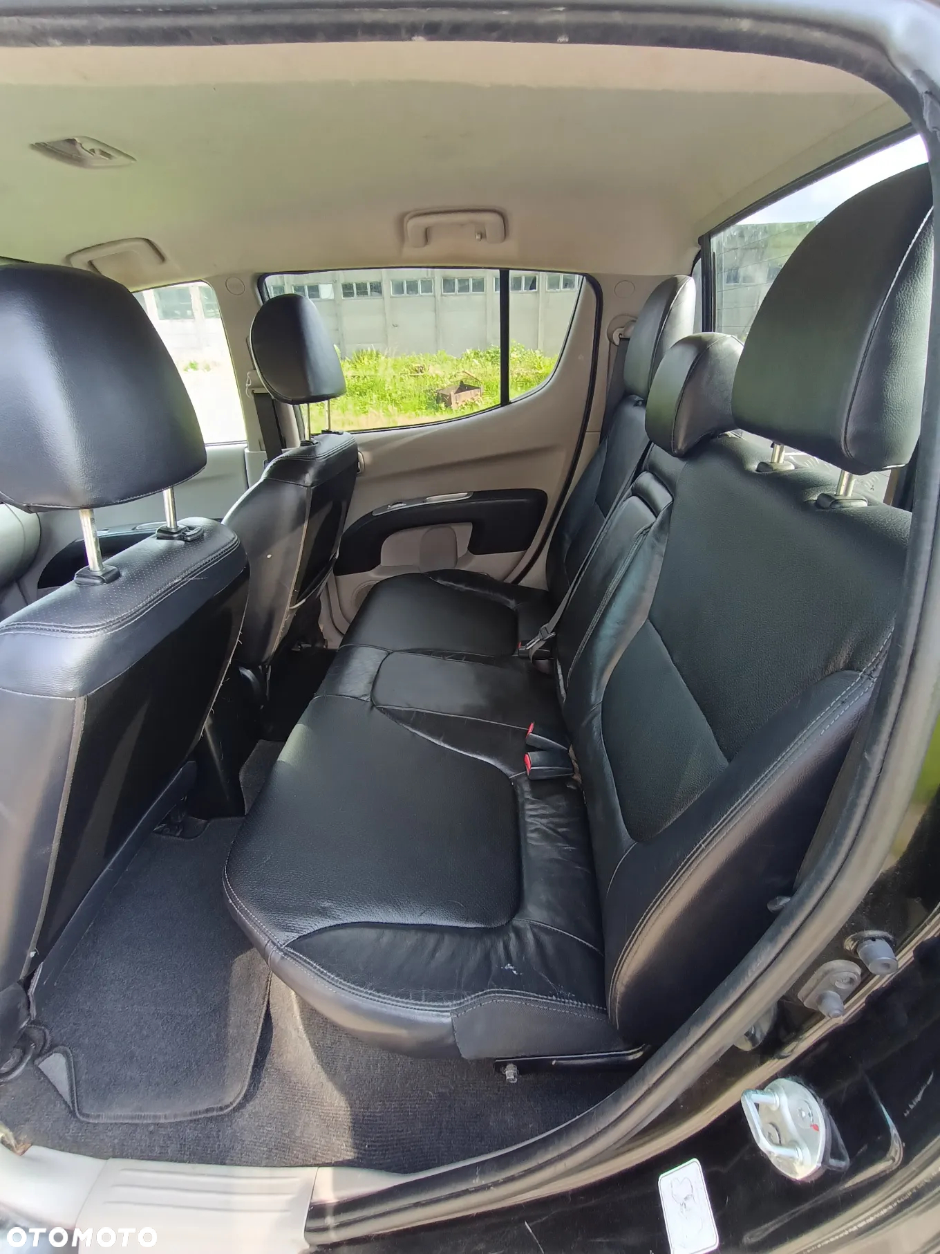Mitsubishi L200 - 6