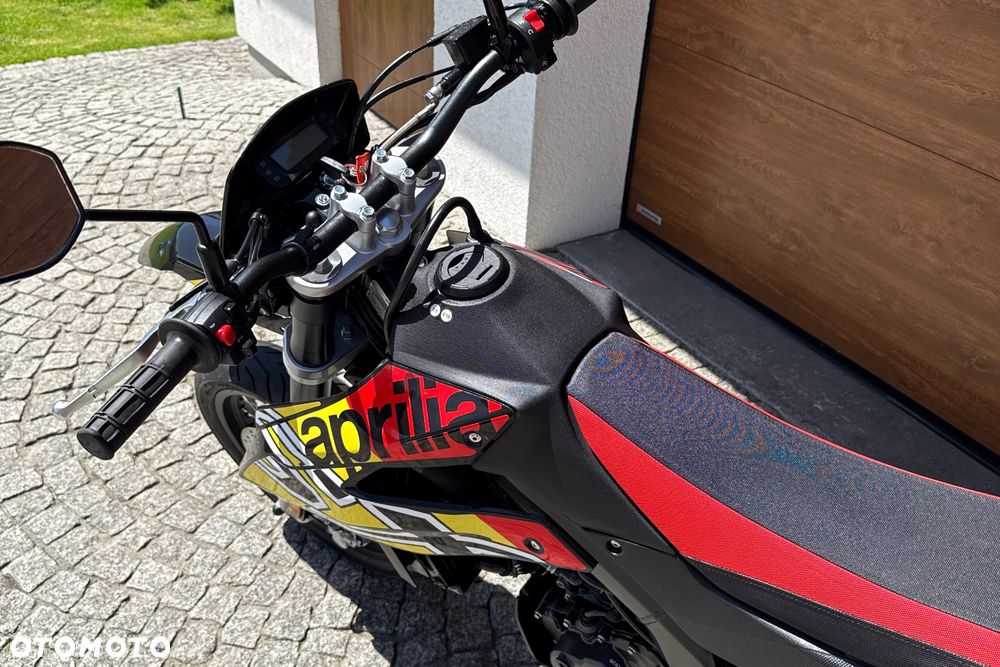 Aprilia SX - 24