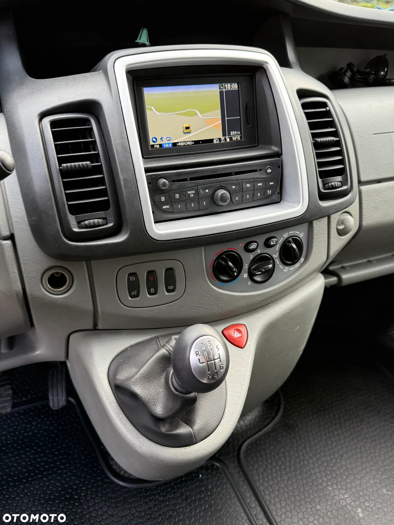 Opel Vivaro Life Cosmo L2H1 - 25