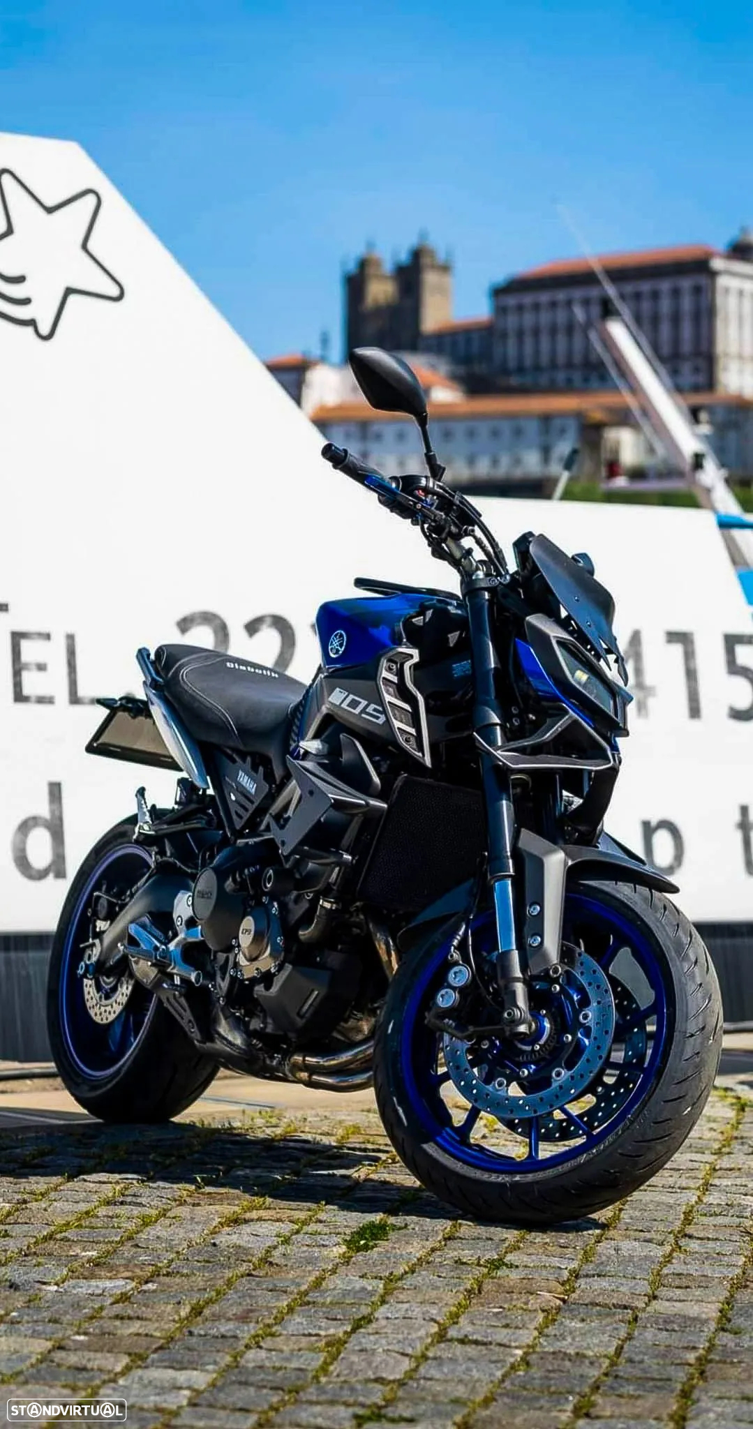 Yamaha MT-09 - 2
