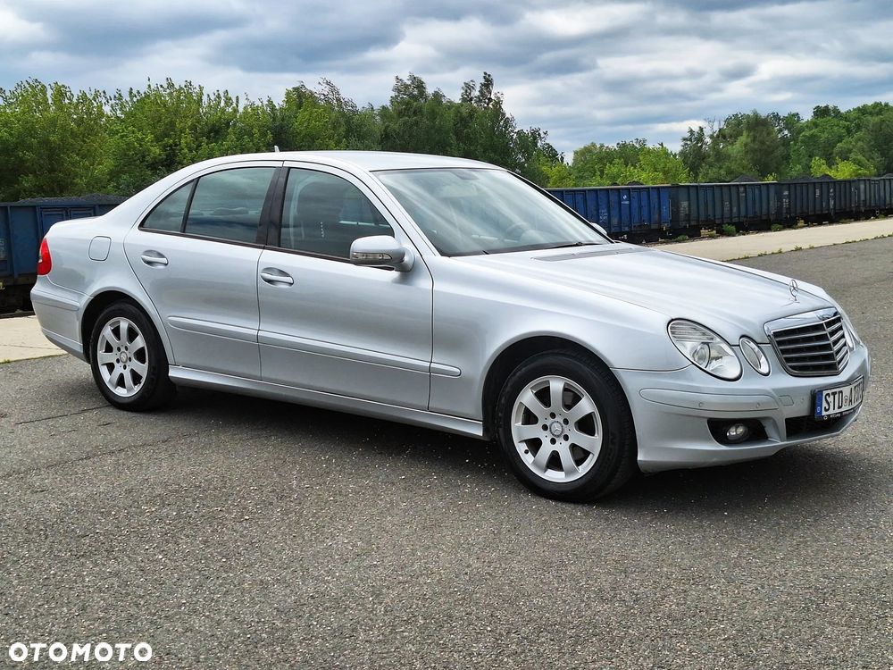 Mercedes-Benz Klasa E 200 CDI Classic DPF - 30