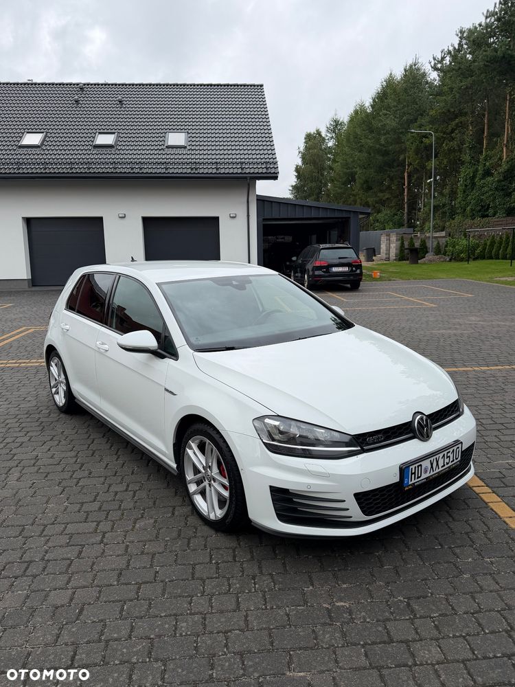 Volkswagen Golf 2.0 TDI BMT GTD - 5