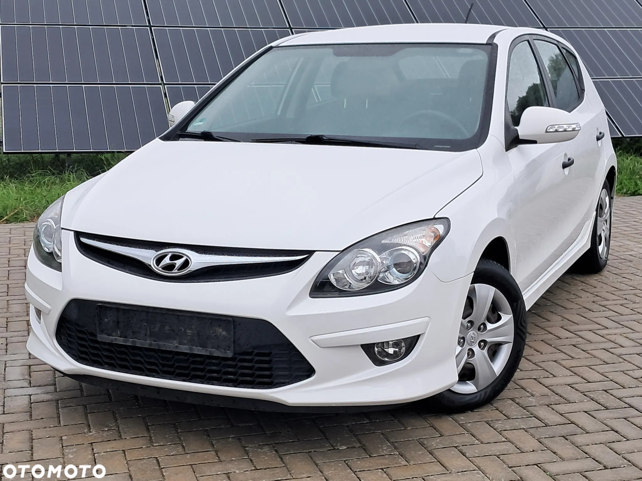 Hyundai i30 1.4 FIFA WM Edition - 8