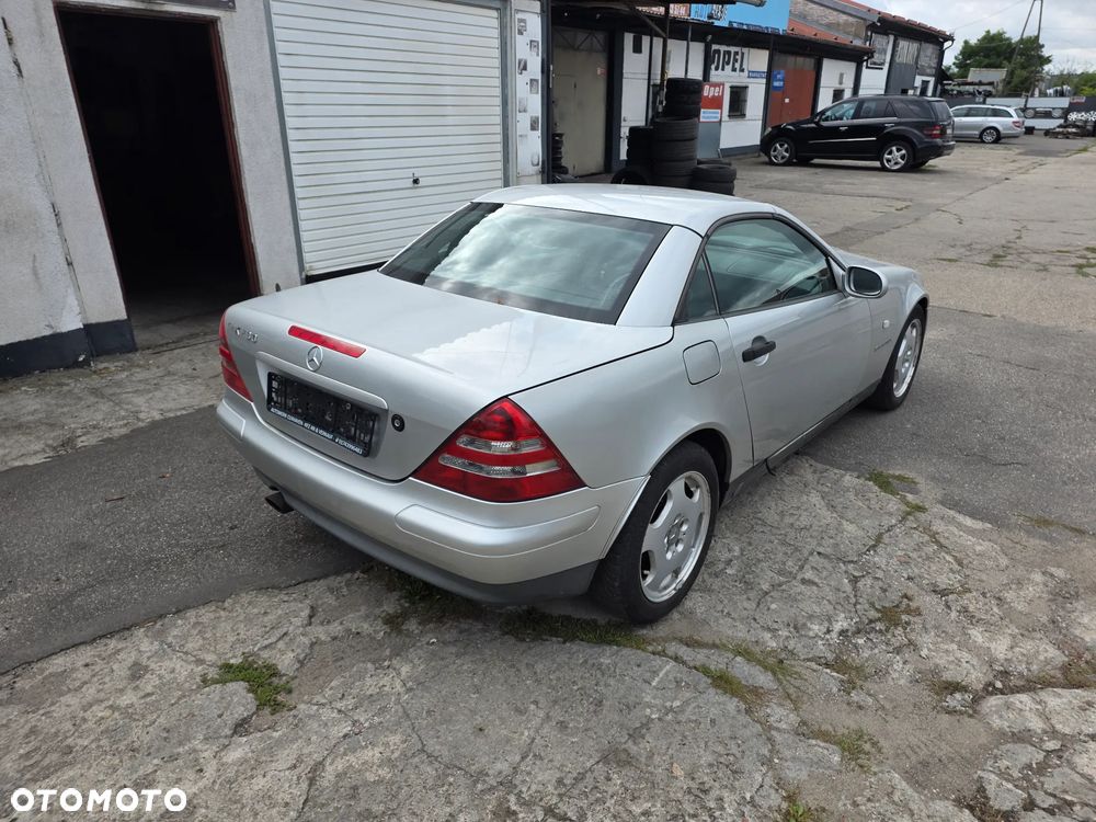 Mercedes-Benz SLK - 22