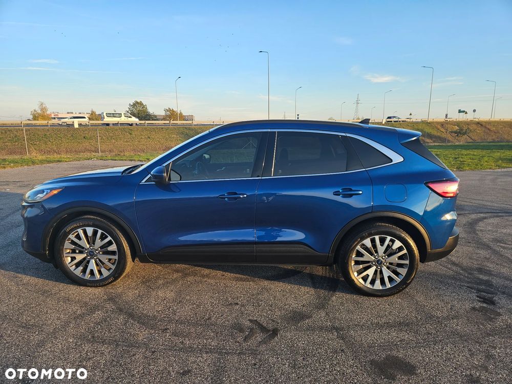 Ford Kuga 2.5 Duratec FHEV TITANIUM - 4