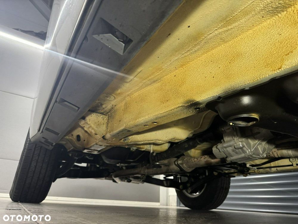 Suzuki Grand Vitara - 36