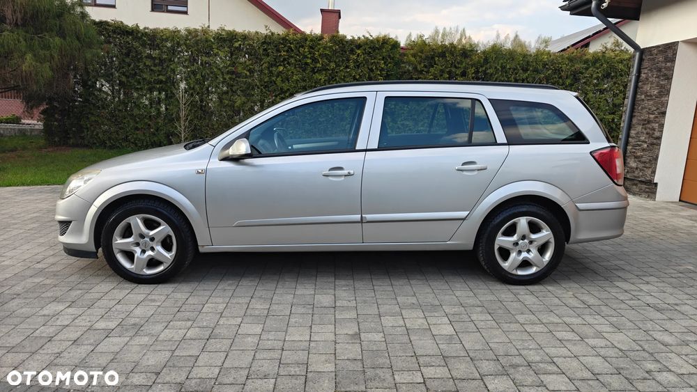 Opel Astra 1.9 CDTI DPF Edition - 2