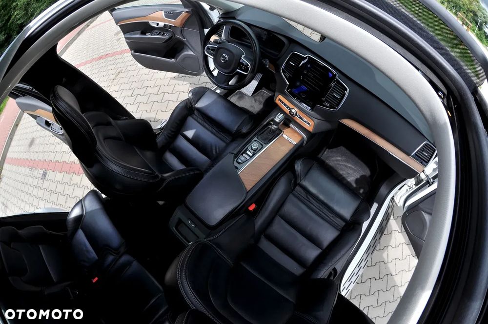 Volvo XC 90 D5 AWD Geartronic Inscription - 22