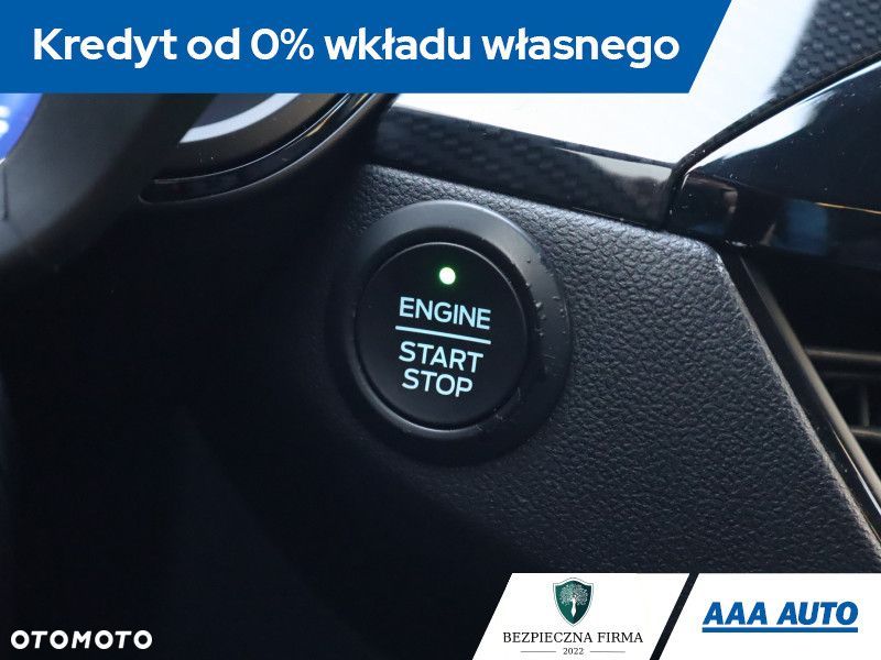 Ford Kuga - 24