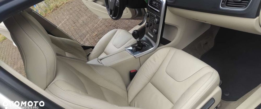 Volvo S60 - 24