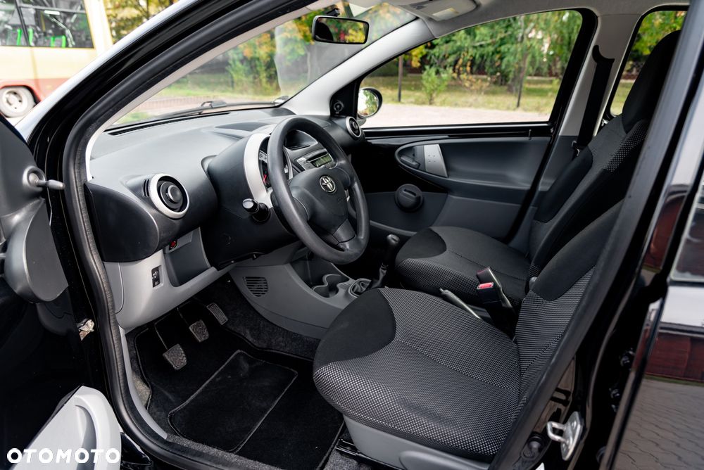 Toyota Aygo - 17