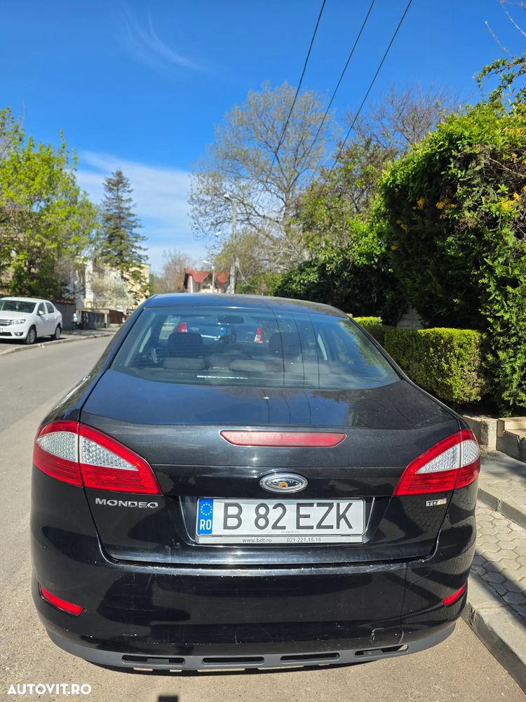 Ford Mondeo 2.0 TDCi Trend - 3