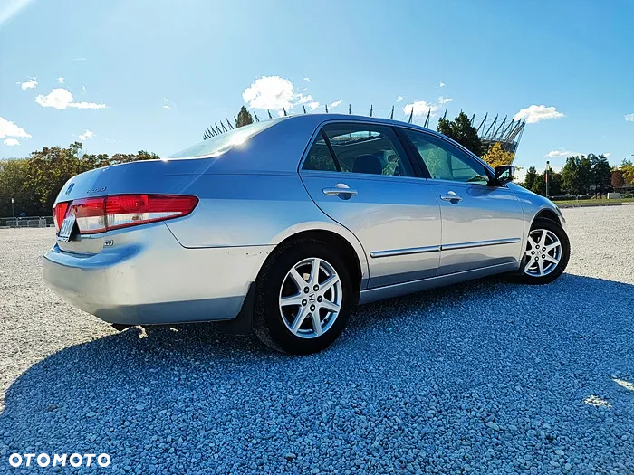 Honda Accord 3.0 V6 EX - 13