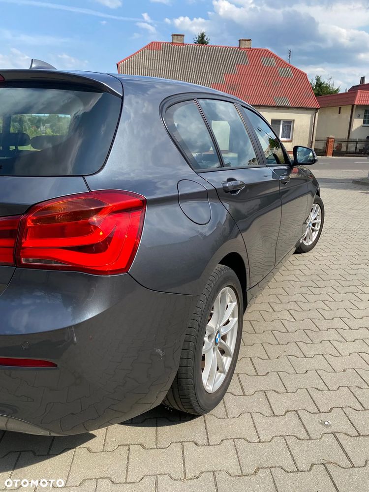 BMW Seria 1 116d - 17
