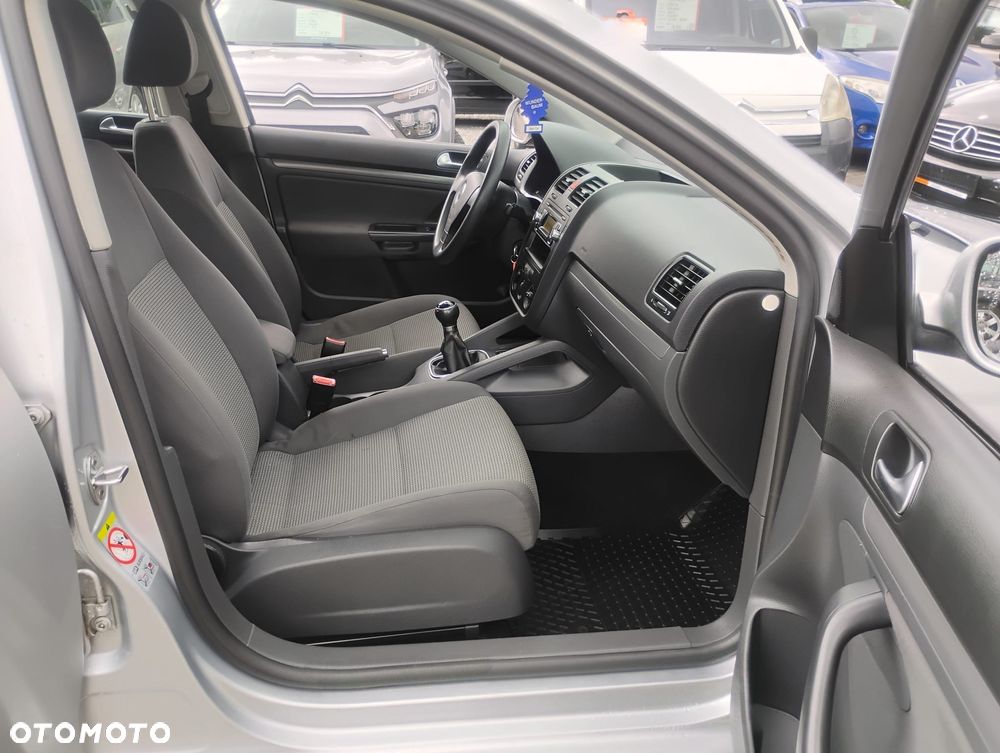 Volkswagen Golf 1.9 TDI DPF Sportline - 21