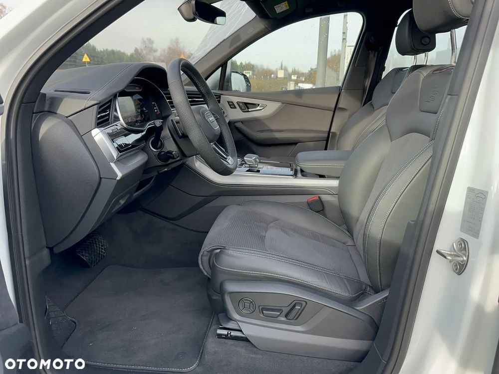 Audi Q7 60 TFSI e PHEV Quattro S Line Tiptr - 9