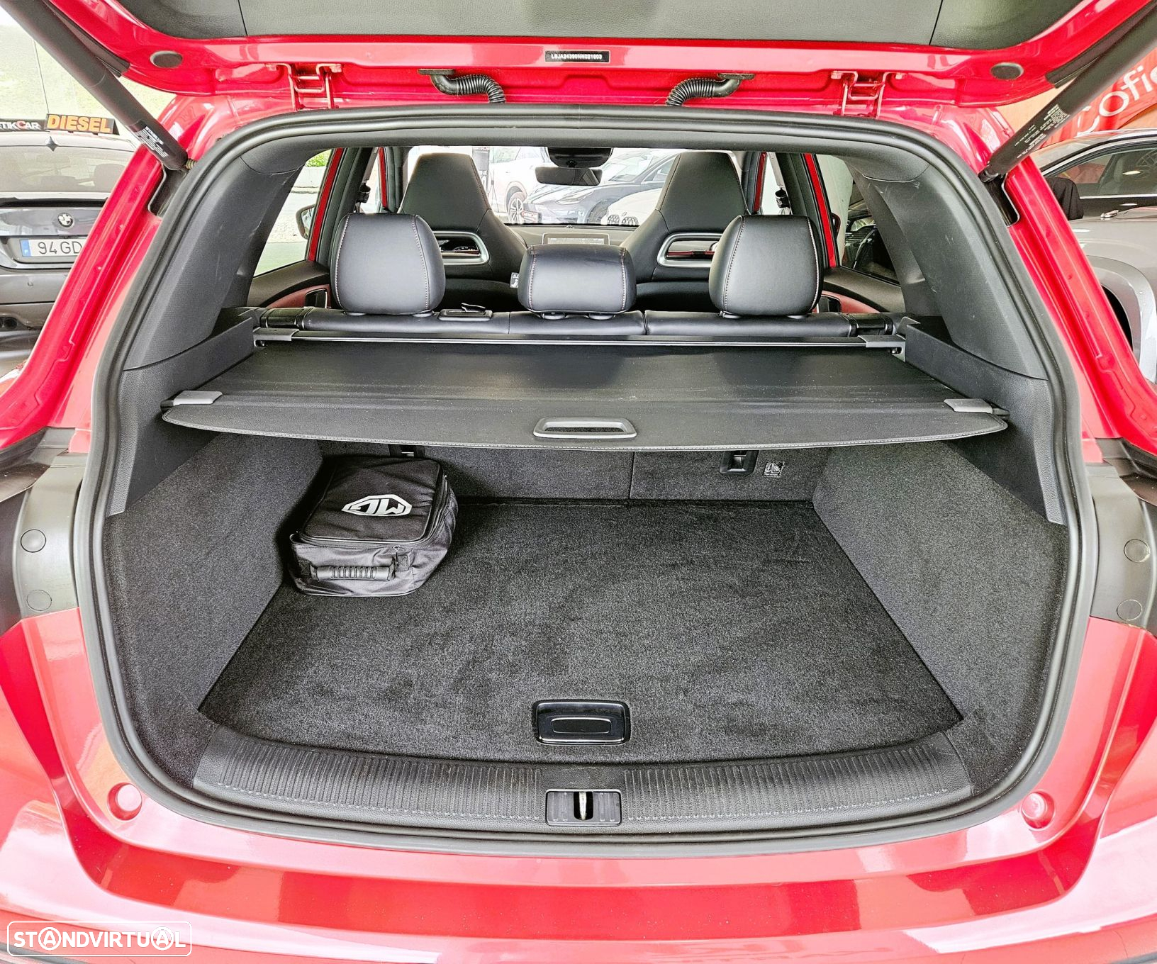 MG EHS 1.5 T-GDI Plug-in Hybrid Luxury - 50