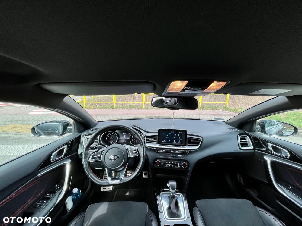 Kia ProCeed - 9