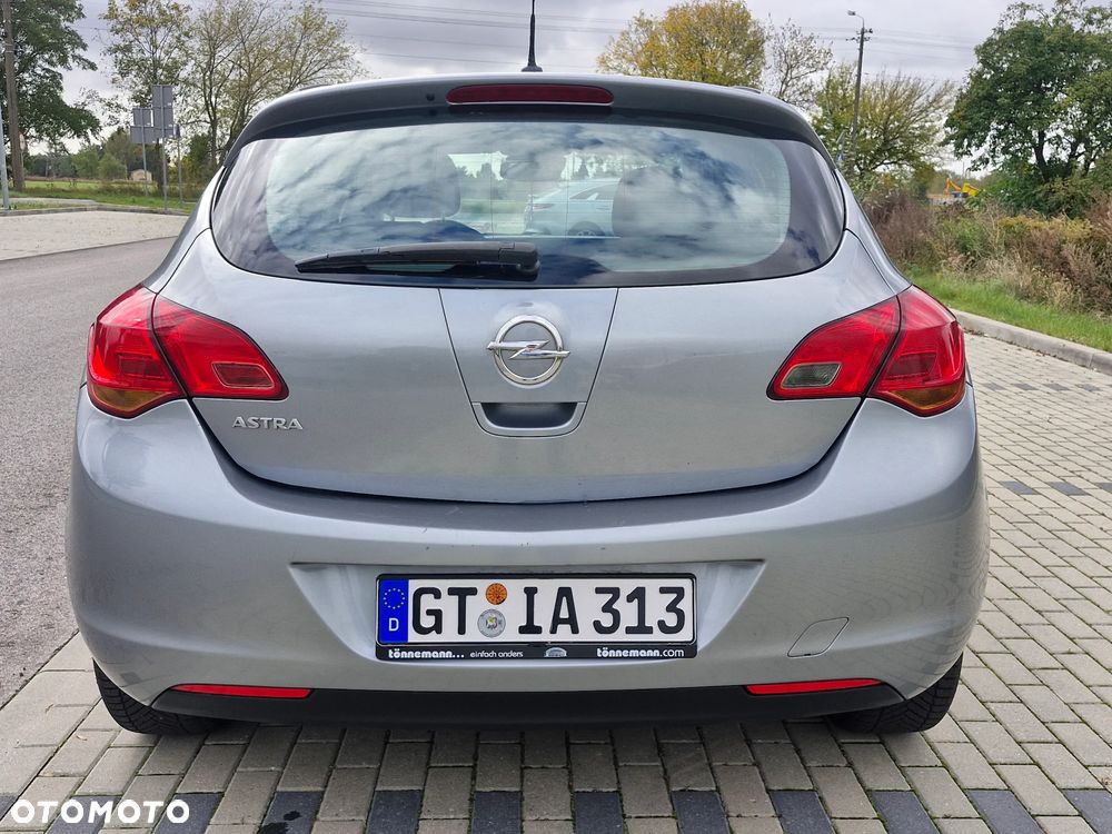 Opel Astra IV 1.4 Enjoy - 12