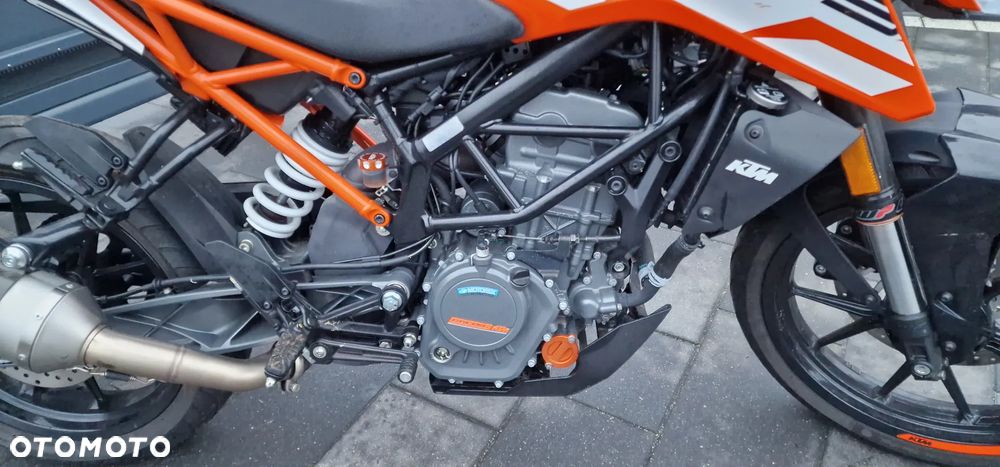 KTM Duke - 11