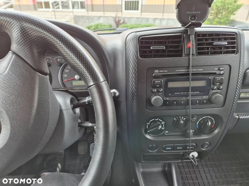 Suzuki Jimny - 4