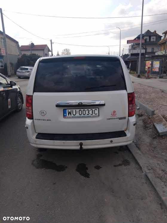 Chrysler Town & Country 3.8 Touring - 4