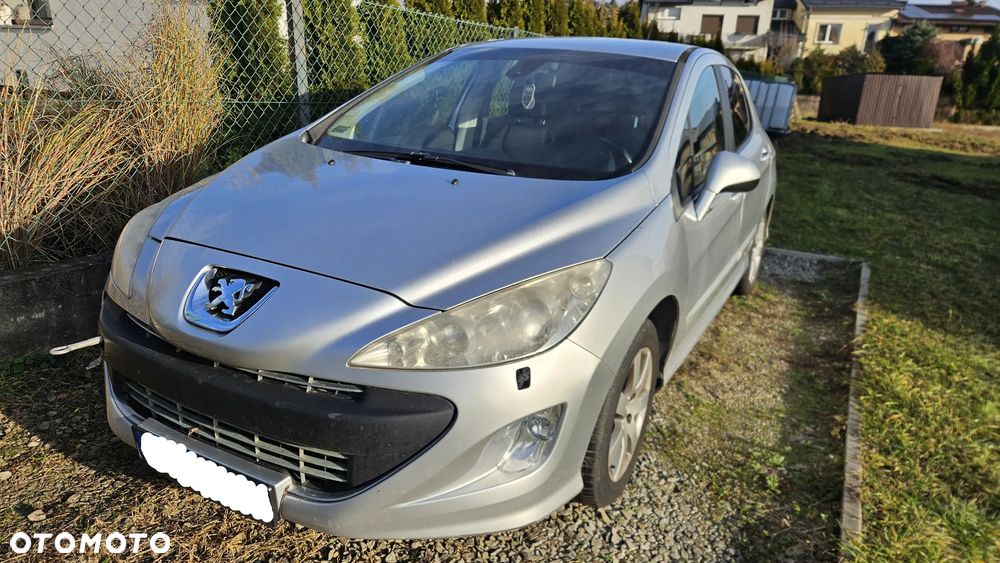 Peugeot 308 - 1