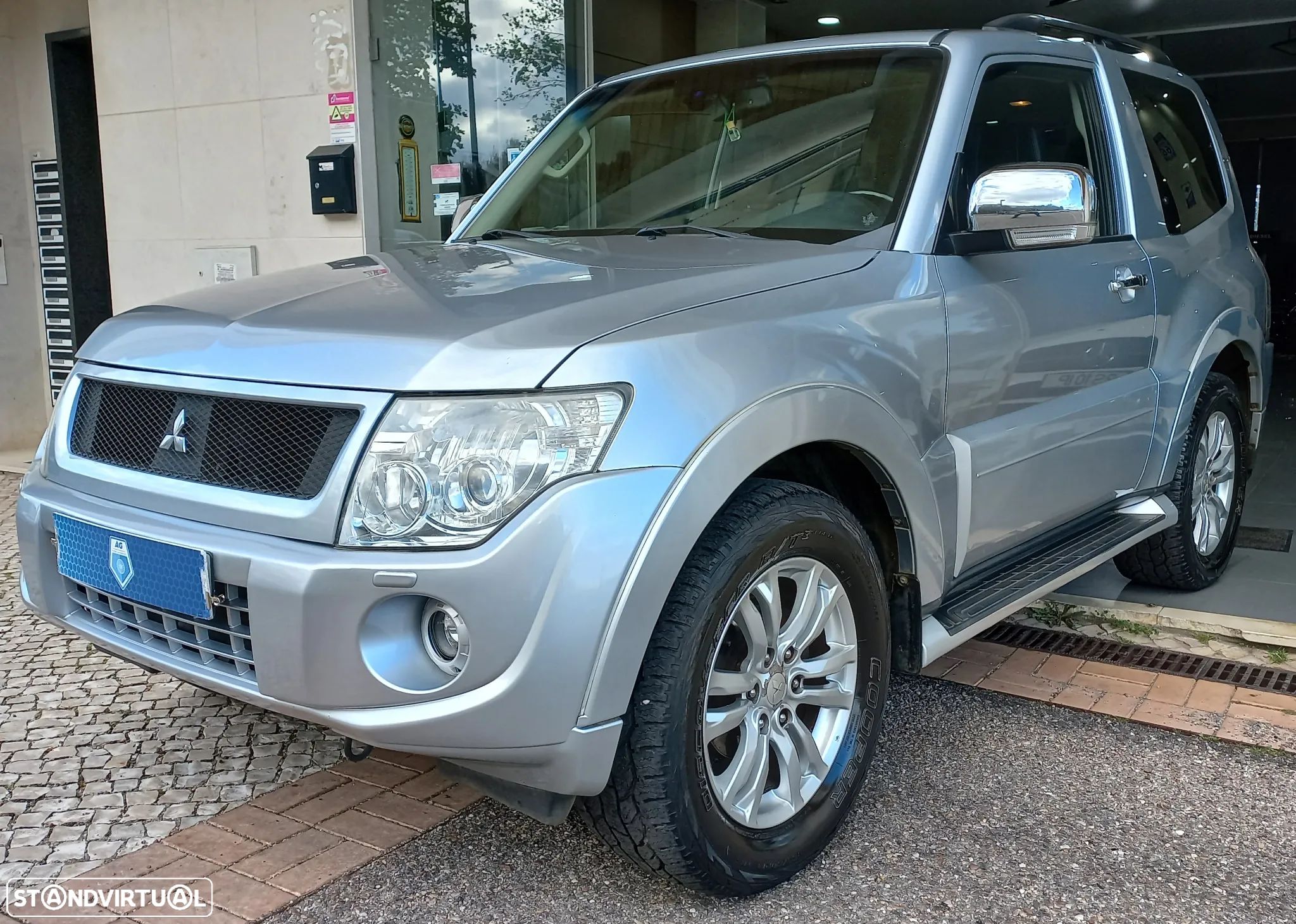 Mitsubishi Pajero 3.2 DI-D Instyle Navi AT - 1