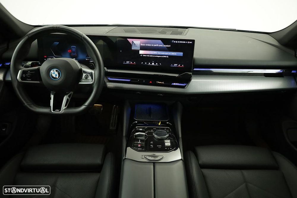 BMW 530 e Pack Desportivo M - 9