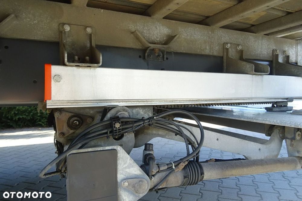 DAF LF 290 Euro 6 kontener 21p tylko 459000km winda klima - 29