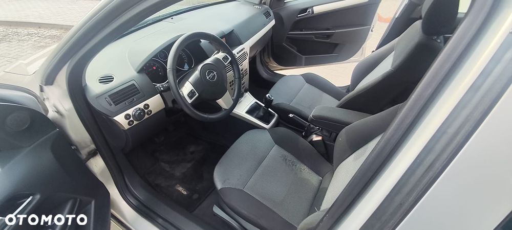 Opel Astra 1.6 Edition - 9