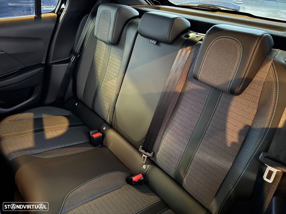 Peugeot e-208 50 kWh Allure - 35
