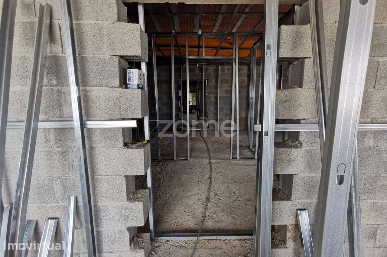 Apartamento novo T1 com 52m2 situado em Oliveira do Douro, V.N. Gaia. - Grande imagem: 5/24