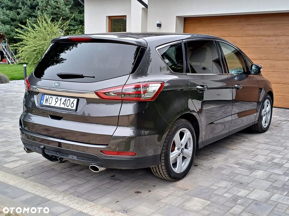 Ford S-Max - 8