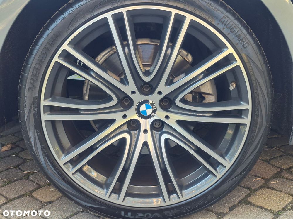 BMW Seria 5 520d xDrive M Sport sport - 7