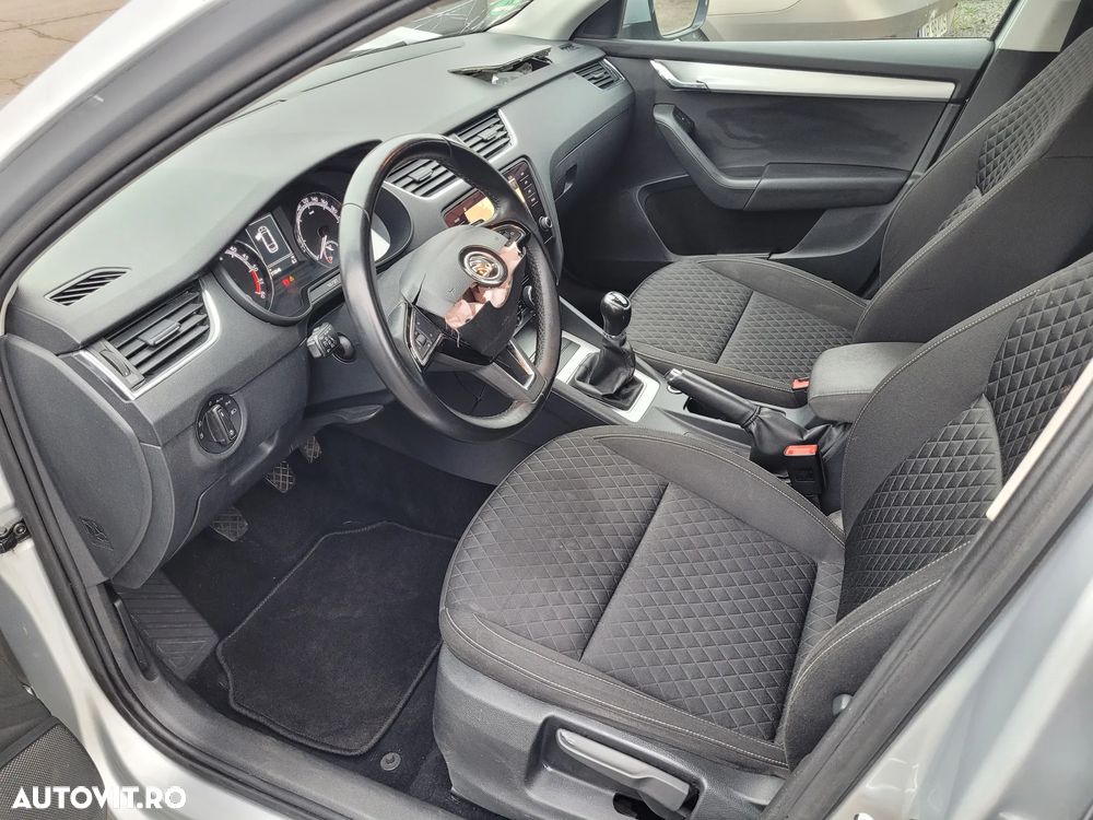 Skoda Octavia 1.6 TDI Active - 7