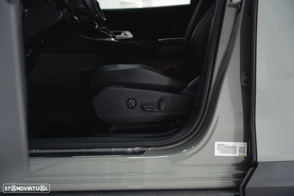 DS DS7 Crossback E-Tense Performance Line EAT8 - 21