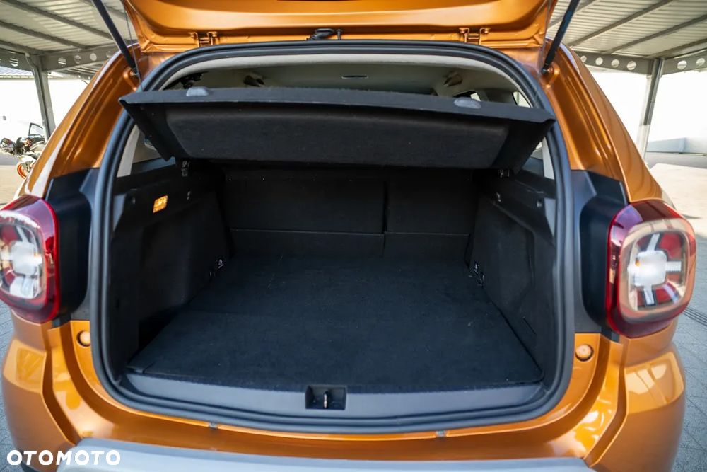 Dacia Duster 1.6 SCe Urban Explorer 4x4 S&S - 23