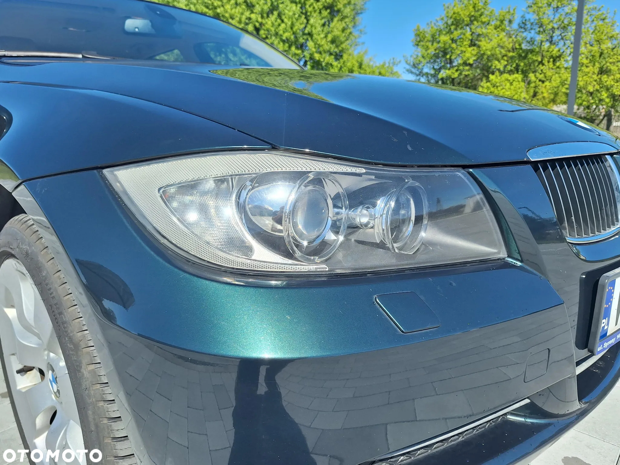 BMW Seria 3 330i Touring - 37