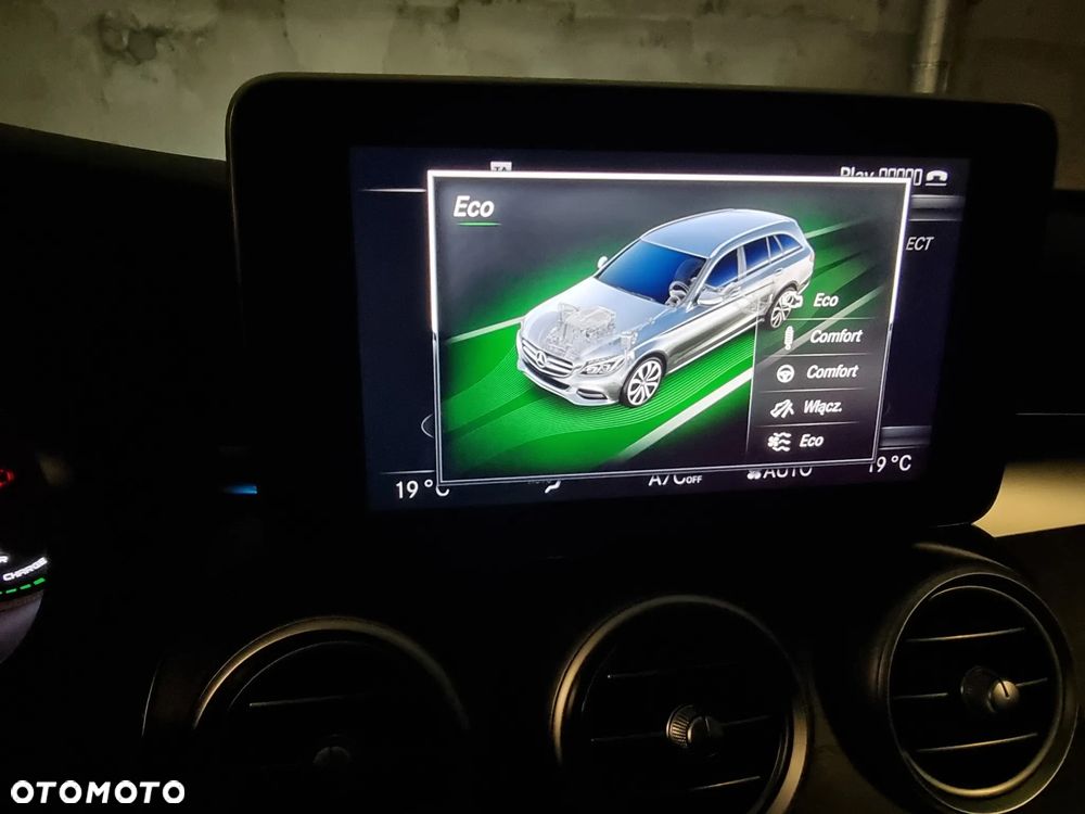 Mercedes-Benz Klasa C 350 e 7G-TRONIC Avantgarde - 24